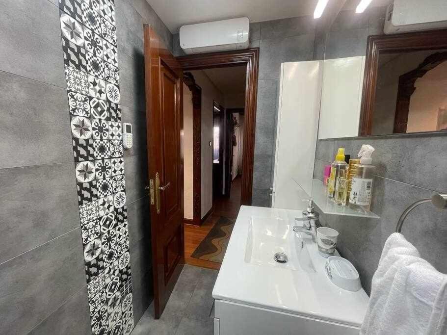 Goiz Etxea Acogedor Piso En La Parte Antigua Apartment Бермео Екстериор снимка